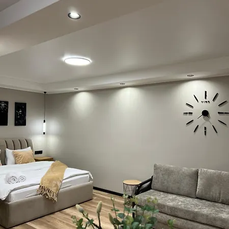 21 Вулиця Адміральська Apartment Mykolaiv Exterior photo