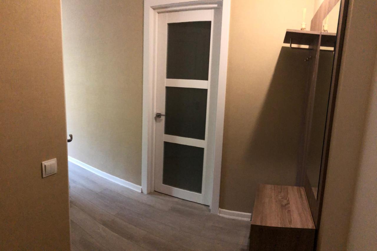 21 вулиця адміральська Apartment